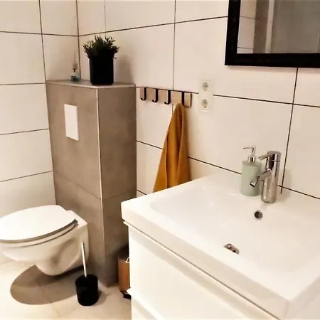 2 Zimmerwohnung - Kueche - Wlan - Oeffentliche Parkplaetze Blaustein