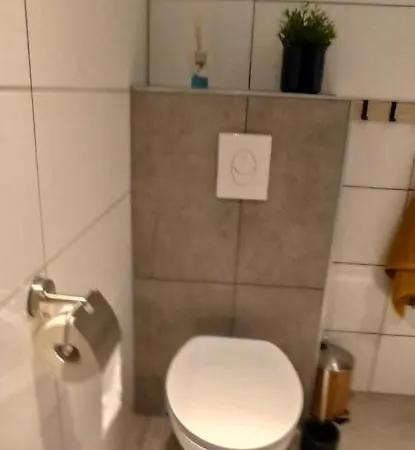 Lägenhet 2 Zimmerwohnung - Kueche - Wlan - Oeffentliche Parkplaetze Blaustein