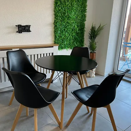 2 Zimmerwohnung - Kueche - Wlan - Oeffentliche Parkplaetze